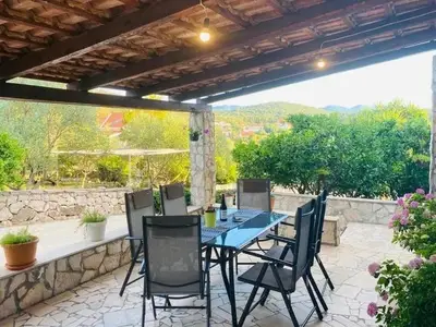 Ferienwohnung für 3 Personen in Lovište 3/10