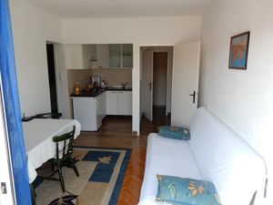 22388509-Ferienwohnung-4-Lovište-300x225-1