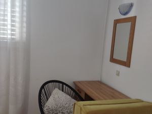 23546899-Ferienwohnung-4-Lovište-300x225-5