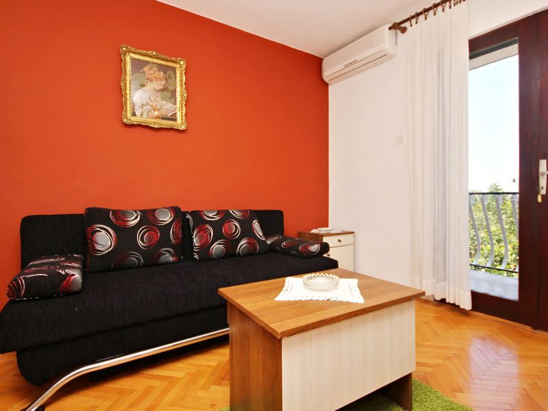 23930958-Ferienwohnung-5-Lovište-800x600-1