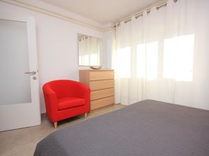 18975568-Ferienwohnung-5-Lovran-300x225-4