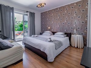 Ferienwohnung für 5 Personen (72 m²) in Lovran