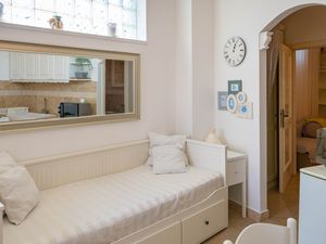 21757405-Ferienwohnung-2-Lovran-300x225-1