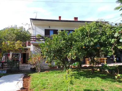 Ferienwohnung für 5 Personen (96 m²) in Lovran 1/10