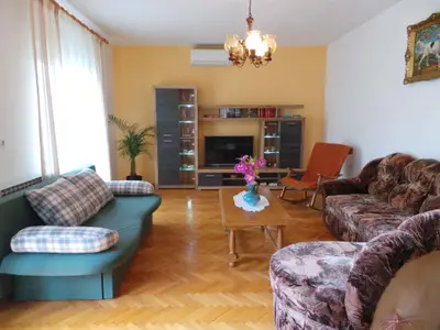 Ferienwohnung für 5 Personen (96 m²) in Lovran 10/10