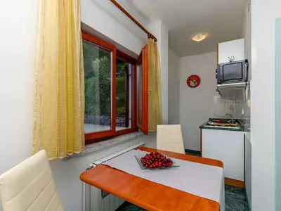 Ferienwohnung für 3 Personen (28 m²) in Lovranska Draga 9/10