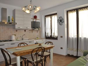 23574613-Ferienwohnung-5-Lu Bagnu-300x225-4