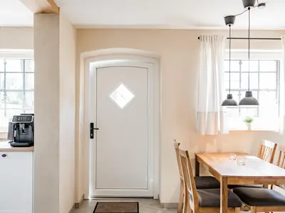 DiningRoom