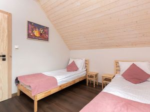 23426596-Ferienwohnung-6-Lubkowo-300x225-4