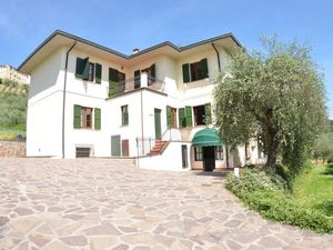 Ferienwohnung für 8 Personen (196 m²) in Lucca