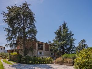 23848158-Ferienwohnung-4-Lucca-300x225-4