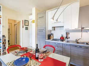 23925397-Ferienwohnung-3-Lucca-300x225-1