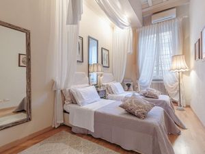 22638679-Ferienwohnung-4-Lucca-300x225-3