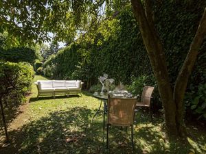 22638783-Ferienwohnung-2-Lucca-300x225-5