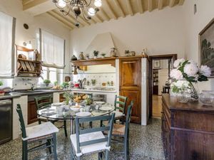 22638709-Ferienwohnung-8-Lucca-300x225-2