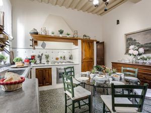 22638709-Ferienwohnung-8-Lucca-300x225-0