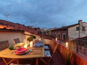 22639899-Ferienwohnung-4-Lucca-300x225-5