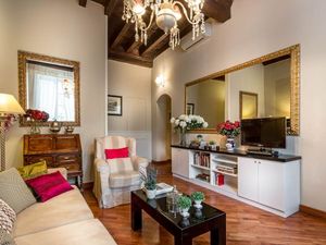 22638763-Ferienwohnung-4-Lucca-300x225-1