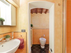 22638947-Ferienwohnung-6-Lucca-300x225-2