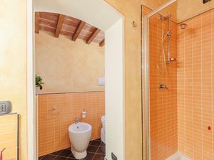 22638947-Ferienwohnung-6-Lucca-300x225-3