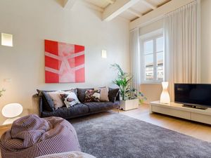 22639027-Ferienwohnung-4-Lucca-300x225-1