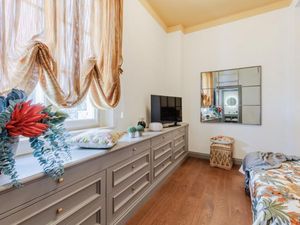 23449615-Ferienwohnung-8-Lucca-300x225-5