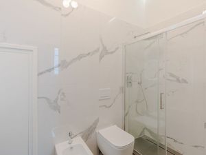 23464285-Ferienwohnung-4-Lucca-300x225-2