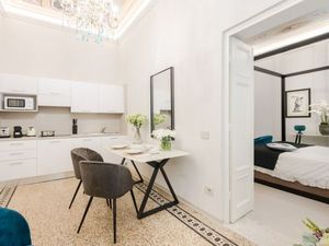 23692537-Ferienwohnung-4-Lucca-300x225-5