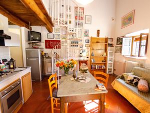 23937891-Ferienwohnung-4-Lucca-300x225-3