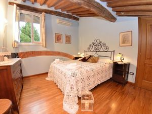 23937903-Ferienwohnung-4-Lucca-300x225-4