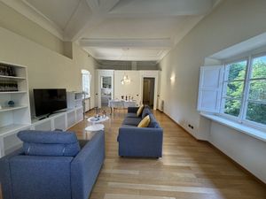 23676802-Ferienwohnung-4-Lucca-300x225-1