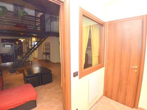 19351874-Ferienwohnung-4-Lucca-300x225-1