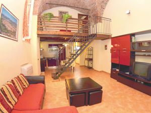 19351874-Ferienwohnung-4-Lucca-300x225-3