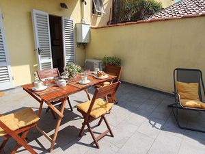 24028793-Ferienwohnung-6-Lucca-300x225-2