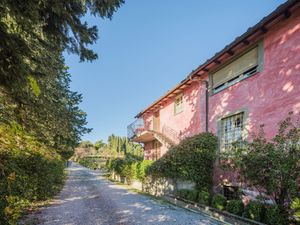 23849276-Ferienwohnung-4-Lucca-300x225-2