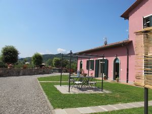 23853360-Ferienwohnung-4-Lucca-300x225-2