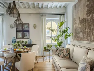 DiningRoom