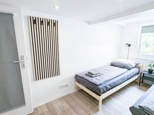 23976877-Ferienwohnung-5-Ludwigsburg-300x225-5