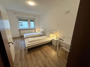 23953252-Ferienwohnung-4-Ludwigshafen am Rhein-300x225-1