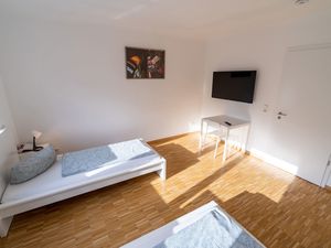 23939420-Ferienwohnung-8-Ludwigshafen am Rhein-300x225-3