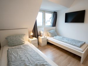 24035770-Ferienwohnung-4-Ludwigshafen am Rhein-300x225-1