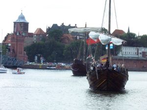 6987933-Ferienwohnung-5-Lübeck-300x225-3