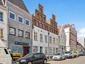 22427943-Ferienwohnung-4-Lübeck-300x225-0