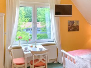 23739439-Ferienwohnung-2-Lübeck-300x225-4