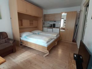 19062951-Ferienwohnung-2-Lübeck-300x225-3