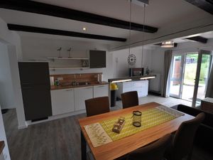 22809059-Ferienwohnung-4-Lütow-300x225-1