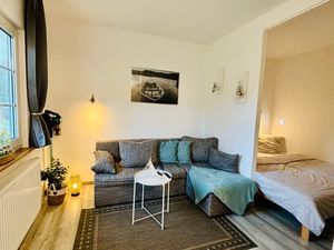 23452697-Ferienwohnung-4-Lütow-300x225-5