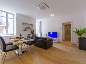 23706470-Ferienwohnung-4-Lugano-300x225-2