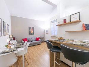 23706618-Ferienwohnung-4-Lugano-300x225-2