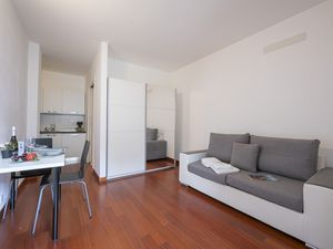 23707009-Ferienwohnung-2-Lugano-300x225-3